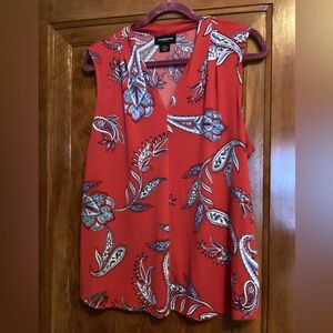 Liz Claiborne sleeveless shirt